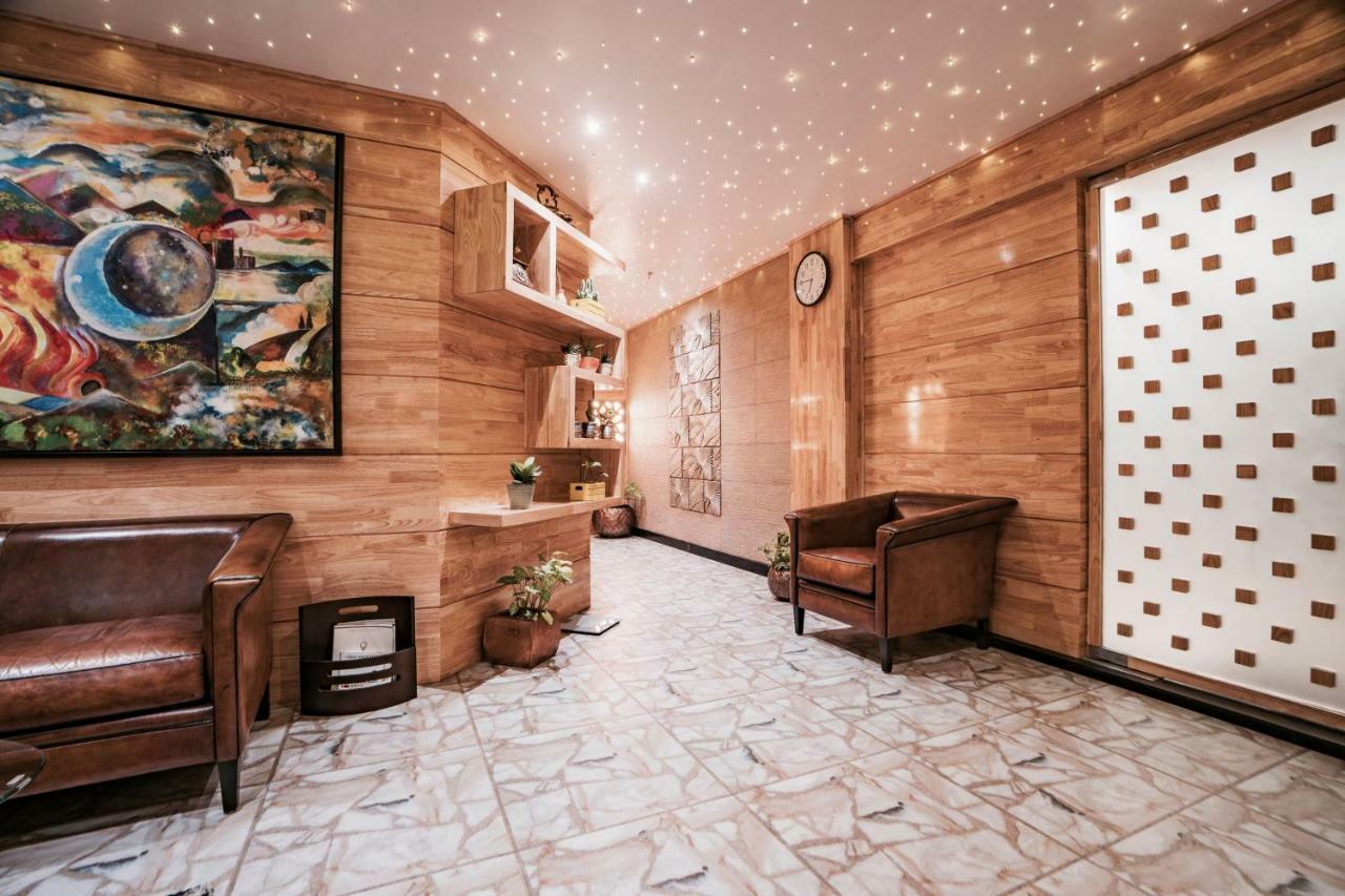 Hotel The Panoramic Getaway Munnar Exteriér fotografie The interior of the hotel